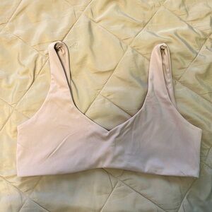 Alphalete Aura Sculpt Bra - Porcelain